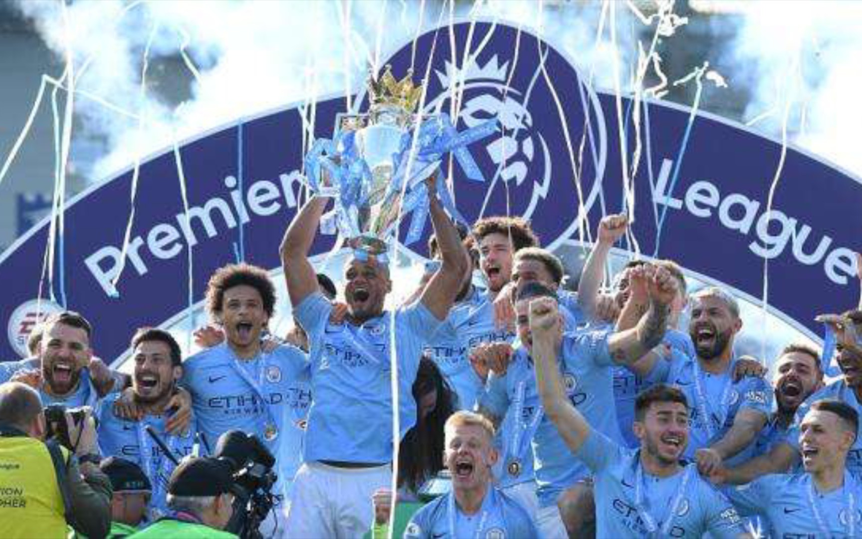 她或许将迎 她或许将迎